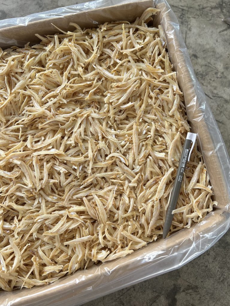 Ikan Bilis Belah L Vietnam